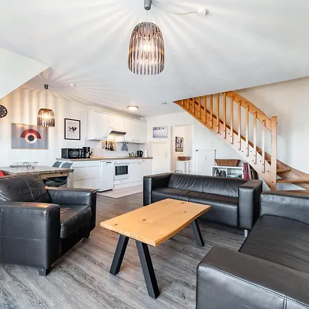 Apartment Klein 'luett Hus'
