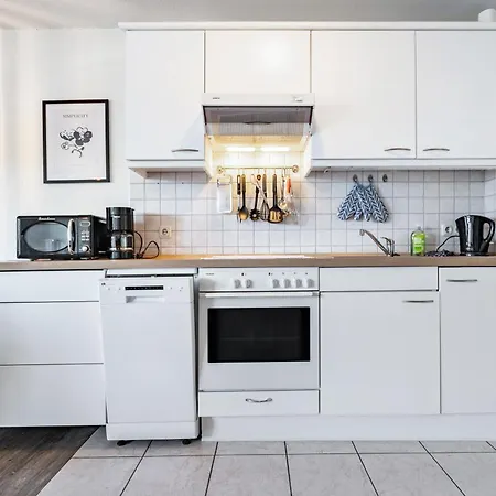 Klein 'luett Hus' Апартаменты *